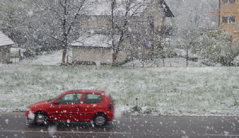 Image d'illustration pour Forte chaleur en Espagne - Neige à Sarajevo