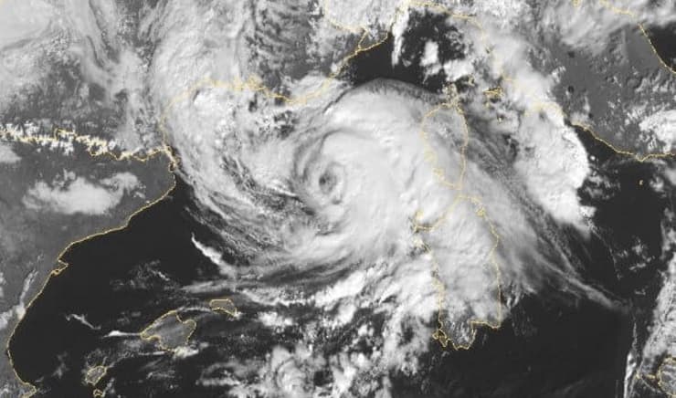 Image d'illustration pour Médicane Ianos : un petit cyclone en Méditerranée